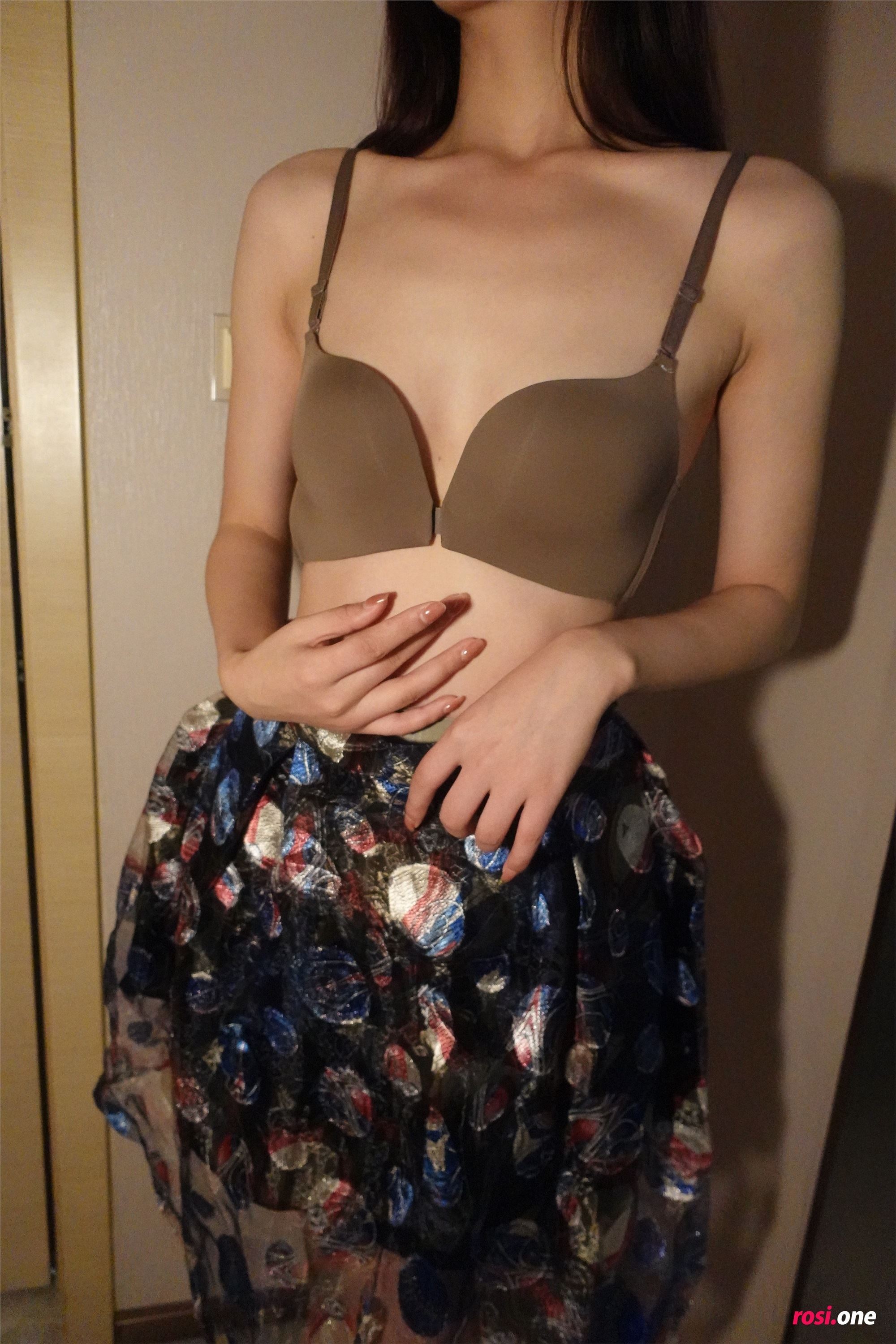 ROSI写真 2021.11.01 NO.3619